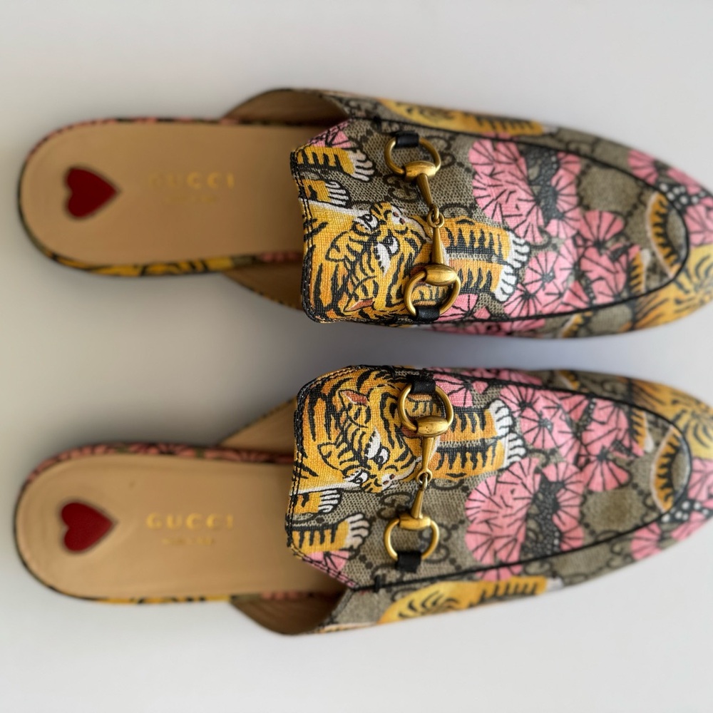 Gucci Princetown Horsebit Loafers – Pink & Yellow Tiger Print Size 40 EU 8.5 US